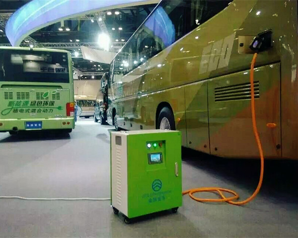 SSE EV Energía Solar carga sistema aplicado en el primer autobús accionado Solar en China
